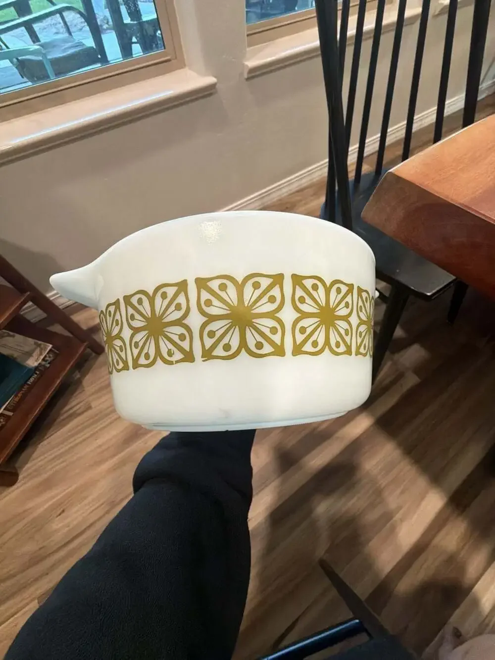 Vintage Pyrex Verde Square Flower 2.5 Qt Casserole Dish 475-B